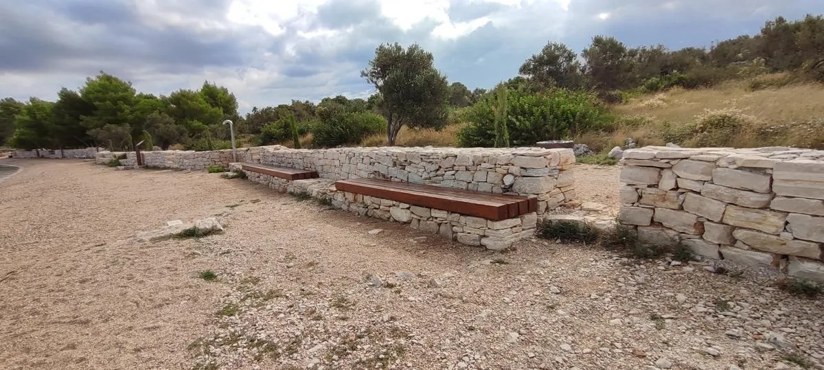 Arheološko nalazište Colentum-plaža Gradina — fotografija 1 od 20