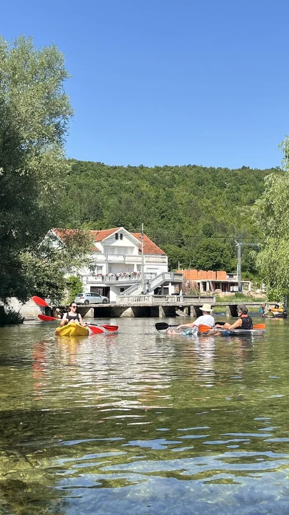 Kajakarenje po rijeci Sturbi