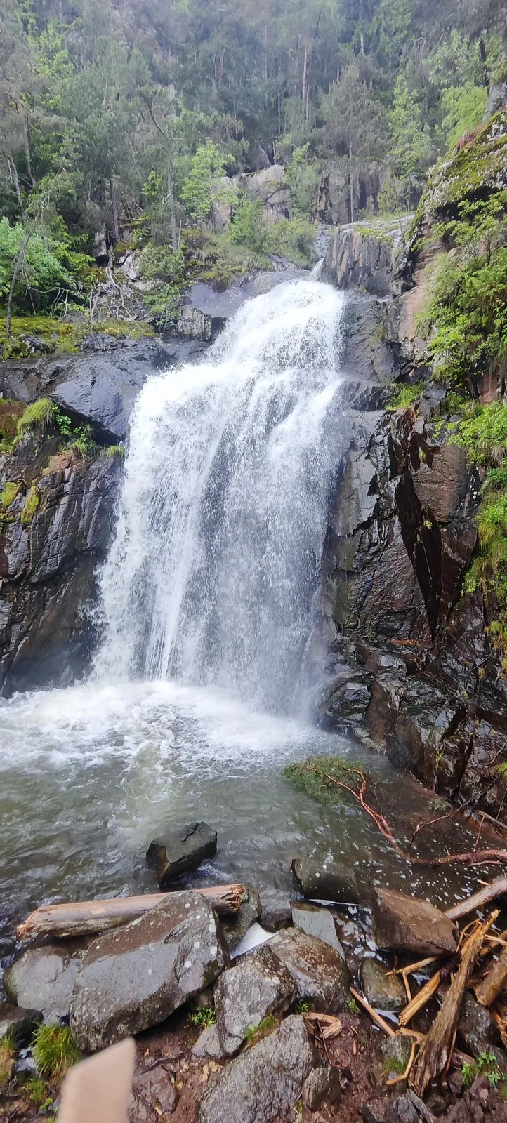 Barbiano Wasserfall - slapovi s pogledom — fotografija 1 od 14