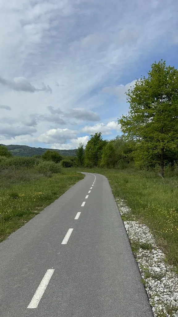 Biciklistička staza Sv. Nedelja-Samobor