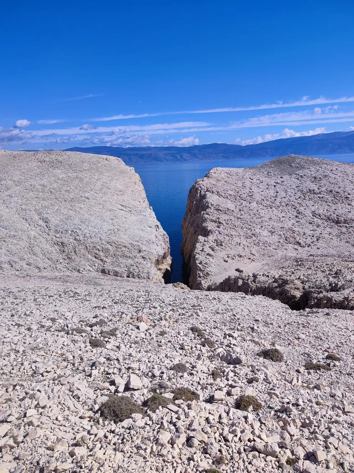 Baška - Vraca - Svjetionik Škuljica - pješačka staza — fotografija 1 od 9