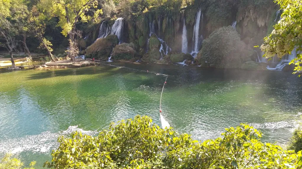 Slapovi Kravica - oaza u Hercegovini