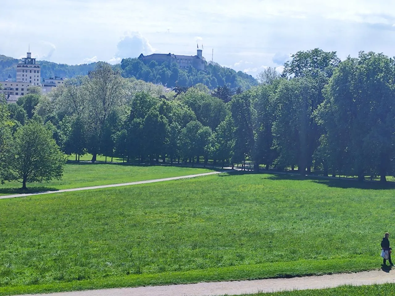 Park Tivoli - zelena oaza u centru grada — fotografija 1 od 6