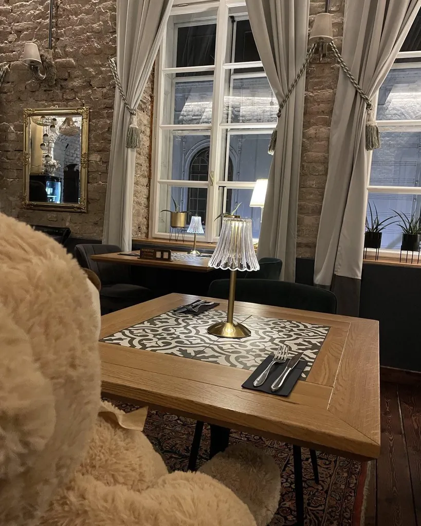 Restoran i sobe Domestic House Lola Vukovar