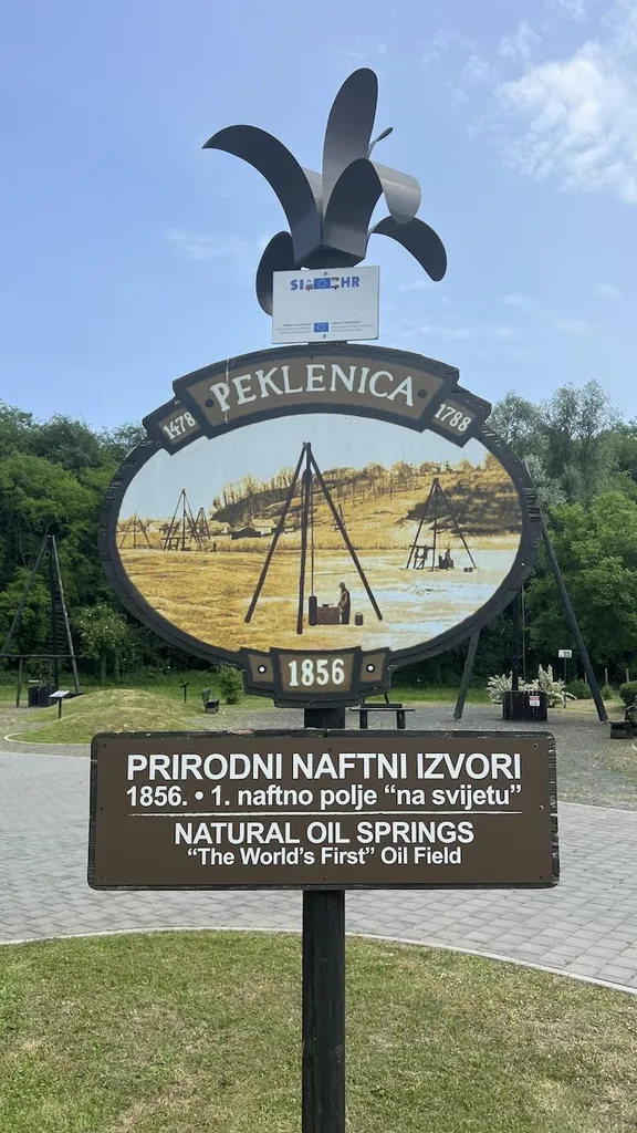 Spomen park naftaštva Peklenica