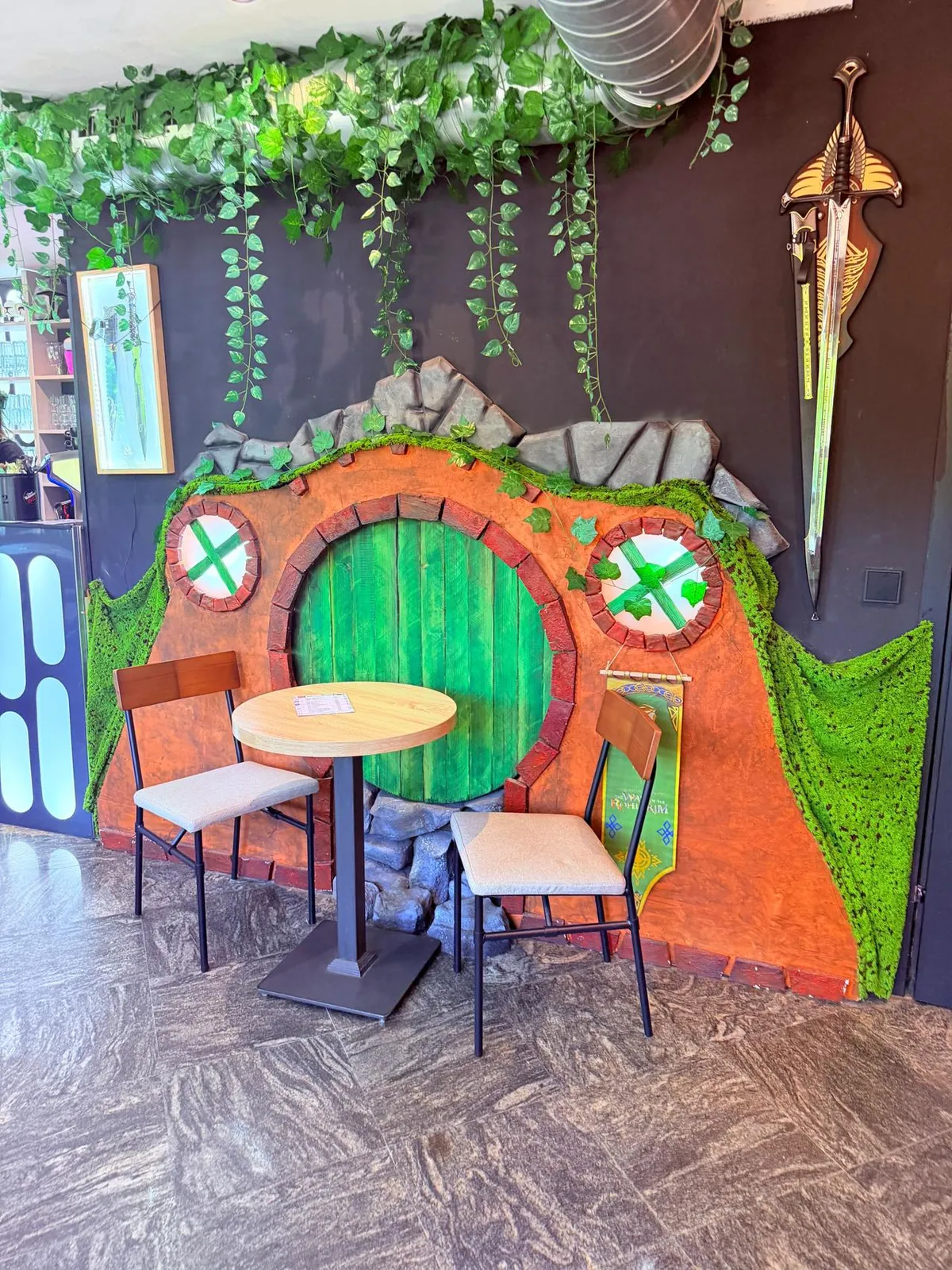 GEEK Caffe — fotografija 1 od 23