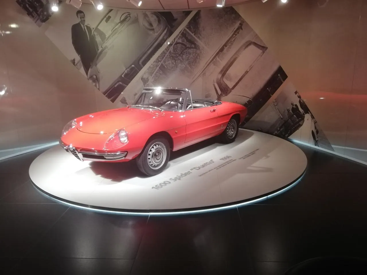 Alfa Romeo muzej — fotografija 1 od 28