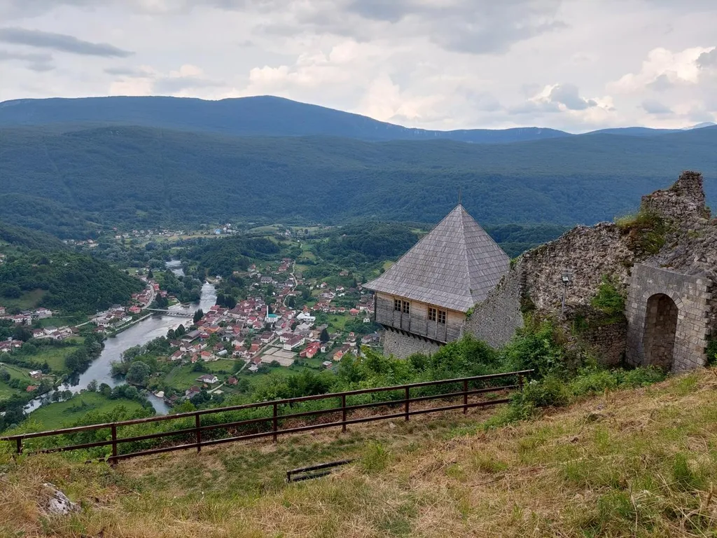 Utvrda Ostrovica - Kulen Vakuf