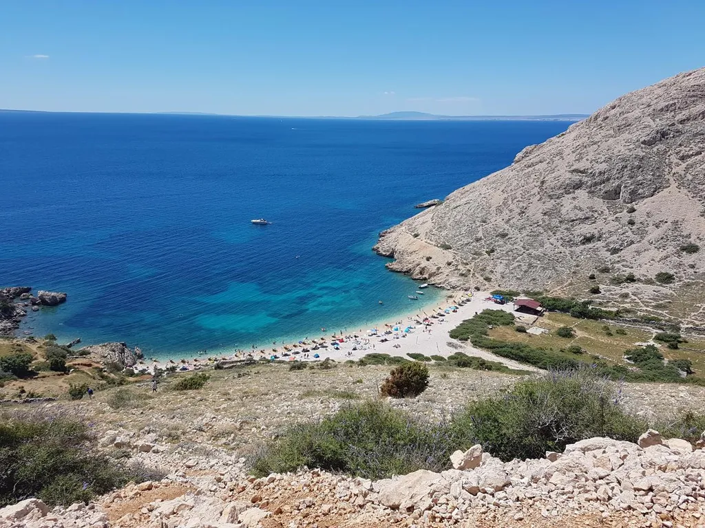 Plaža Oprna