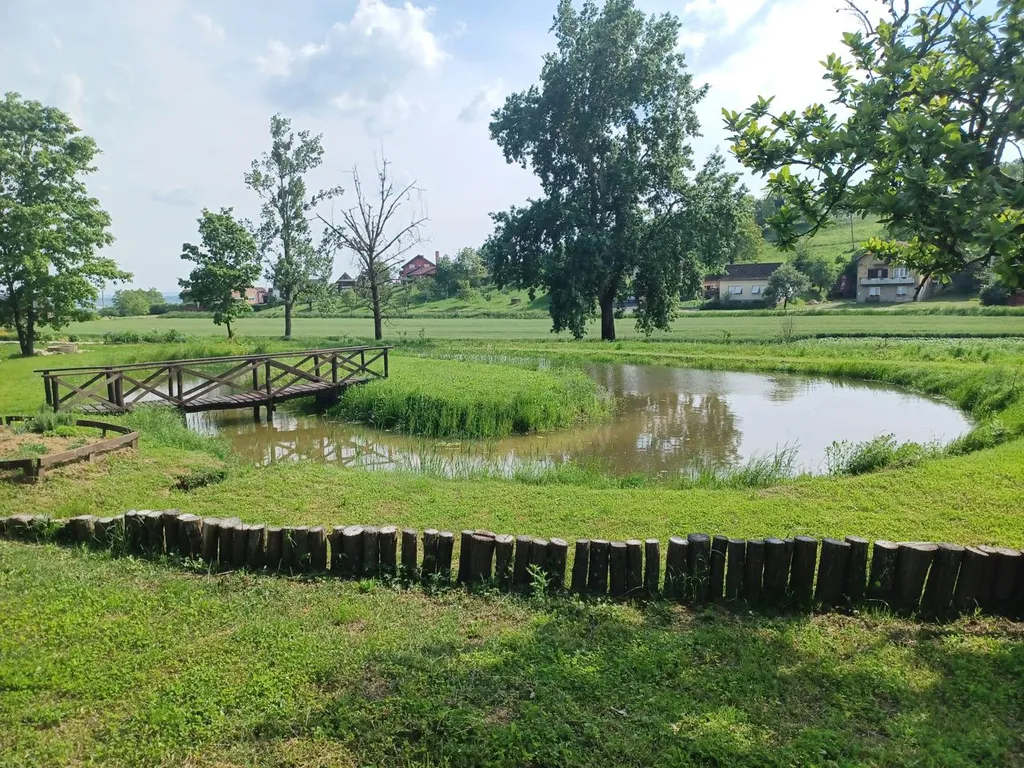 Izletište Anin gaj