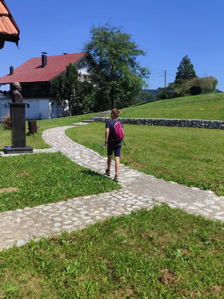 Mini etno selo i crkva sv. Jurja