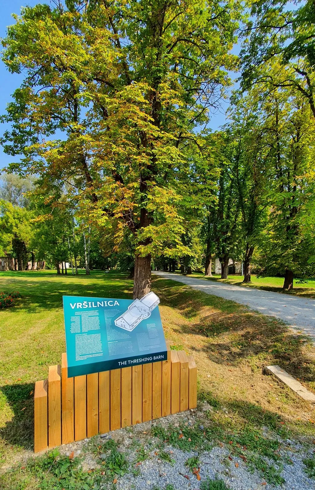 Novi Dvori — fotografija 1 od 10