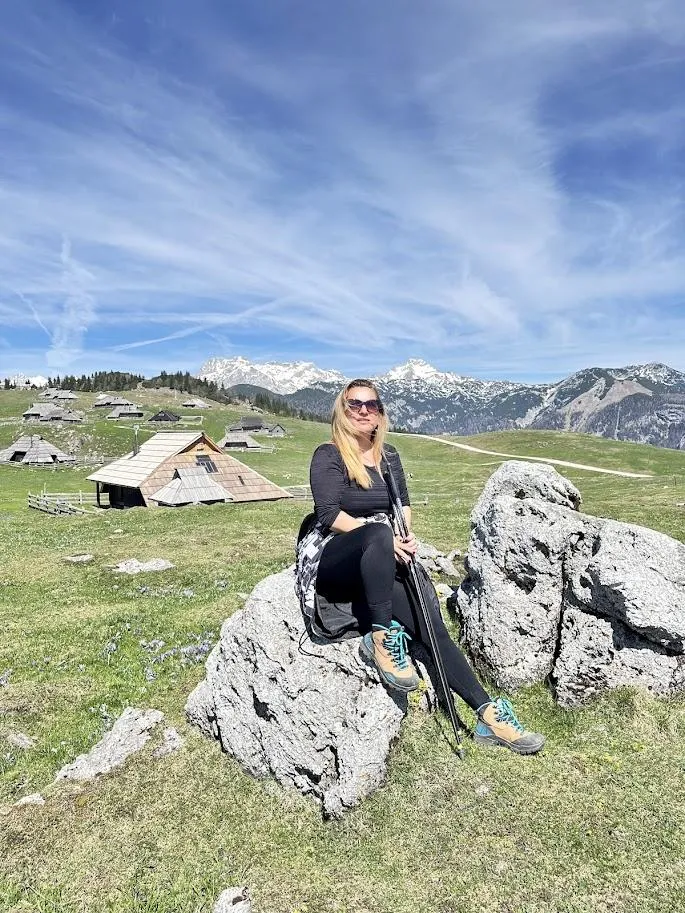 Velika planina - pastirsko naselje i polja šafrana